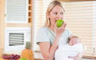 Сезонный вопрос: полезные и вредные фрукты и ягоды для кормящих мам