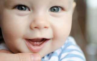 Сроки и нюансы прорезывания молочных зубов у детей